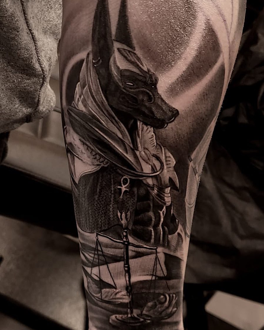 Ink and Dagger Tattoo