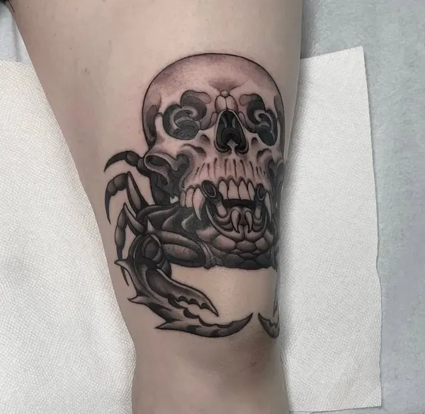 Full Circle Tattoo