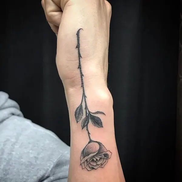 Full Circle Tattoo