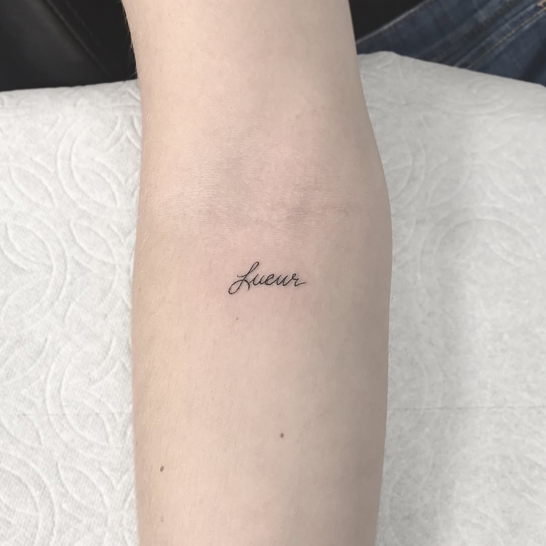 Lettering, 물병자리