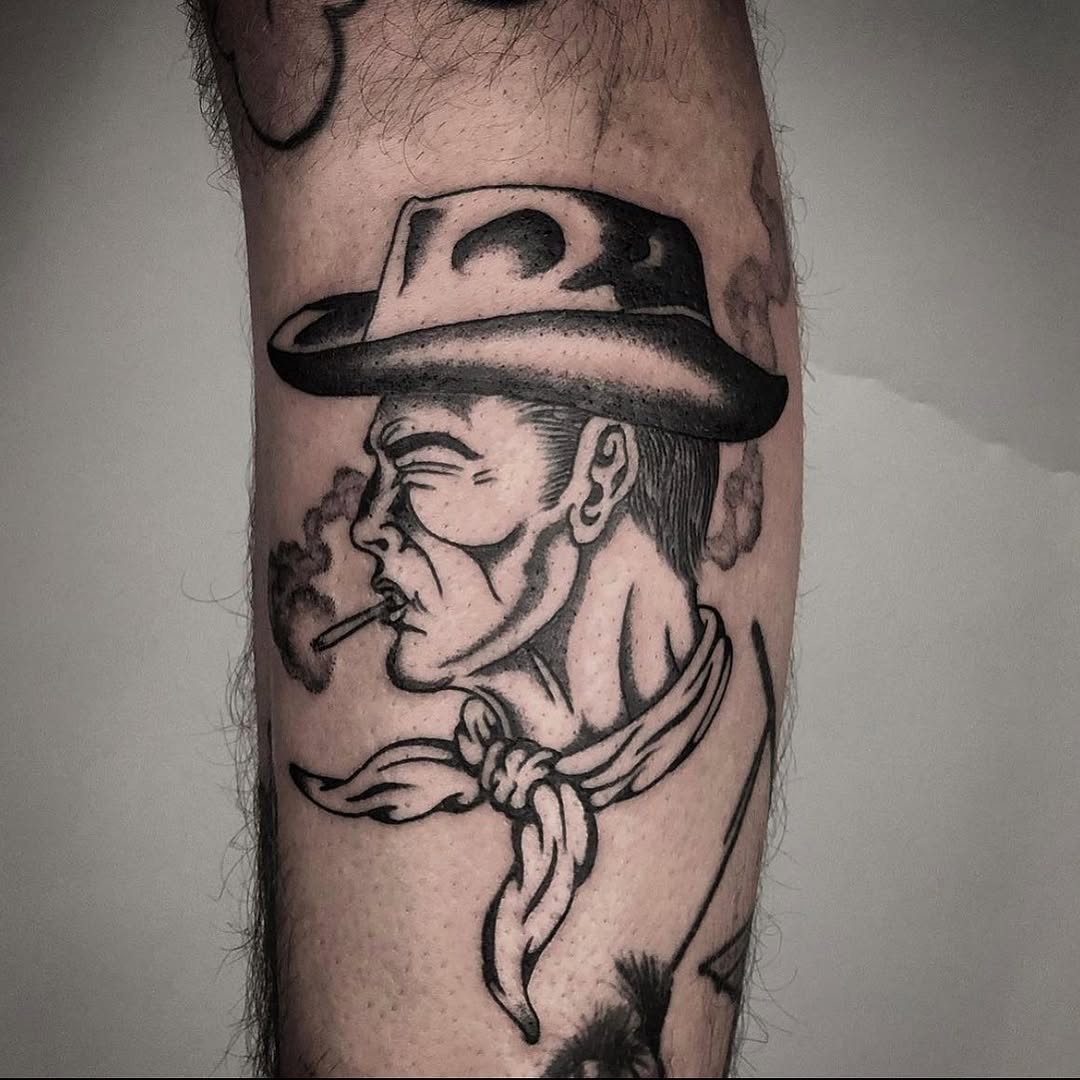 Full Circle Tattoo