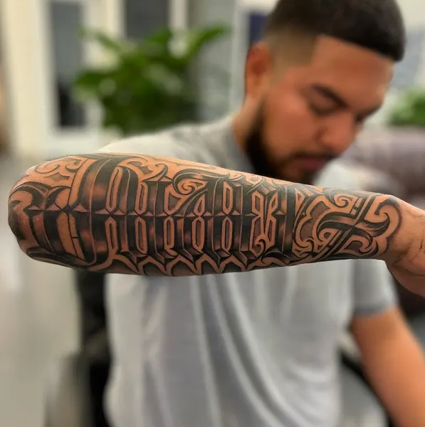 Lettering