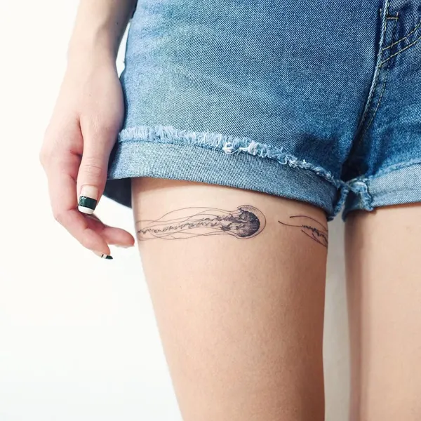 Flower, Lettering