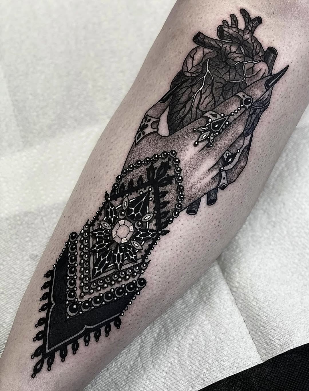 black_casket