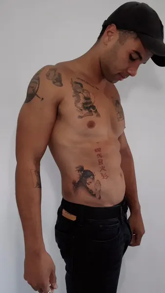 Full Circle Tattoo