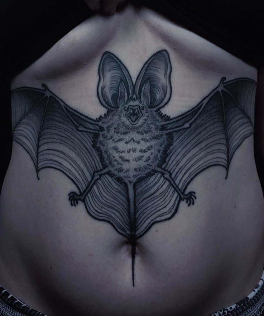 Dragon, 박쥐