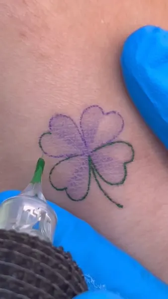 tattooist_arar