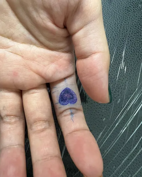 tattooist_toma
