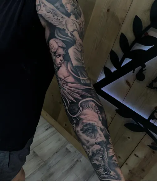Angelo