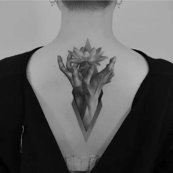 거울