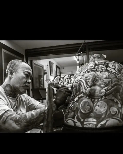 Robert Pho