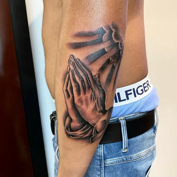 Saul Lira