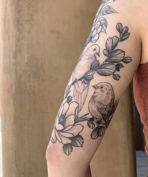 Full Circle Tattoo