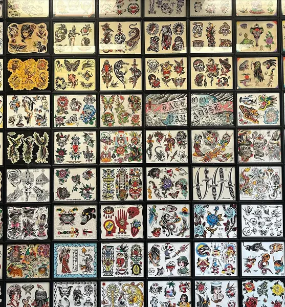 ellentattoos