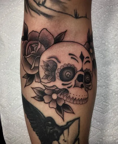Full Circle Tattoo