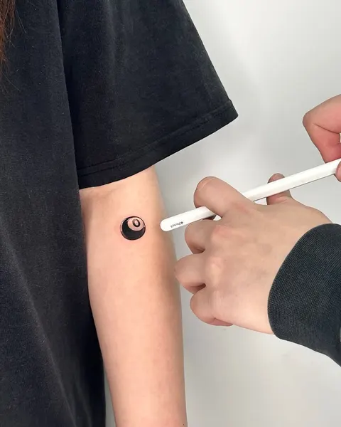Lettering, 음양, 초승달, 달항아리