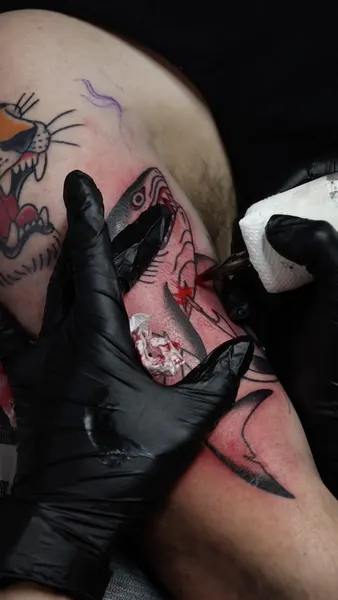 Full Circle Tattoo