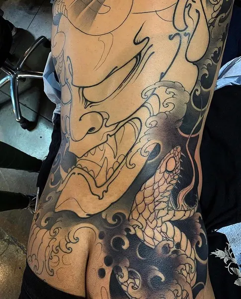 Full Circle Tattoo