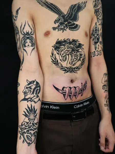 Full Circle Tattoo