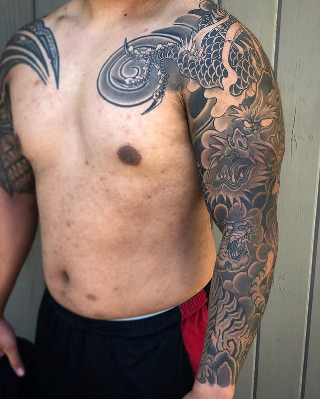 Full Circle Tattoo