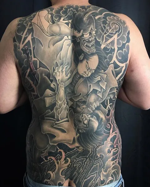 Full Circle Tattoo