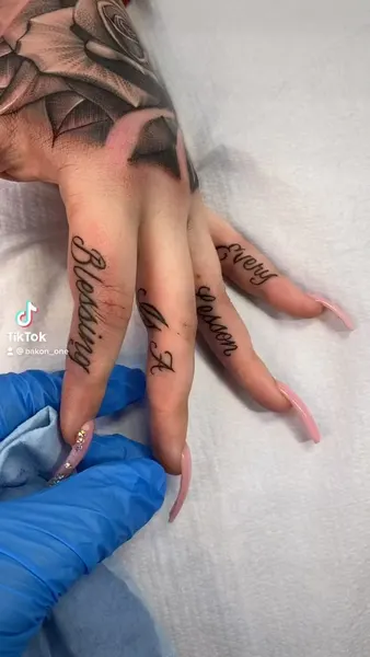 손, Lettering, 가족, 커플, 가족 이름, 가족 타투, 커플 타투