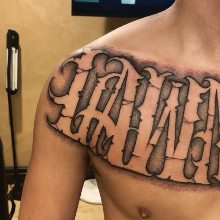 Lettering, 가족 이름