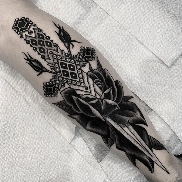 black_casket