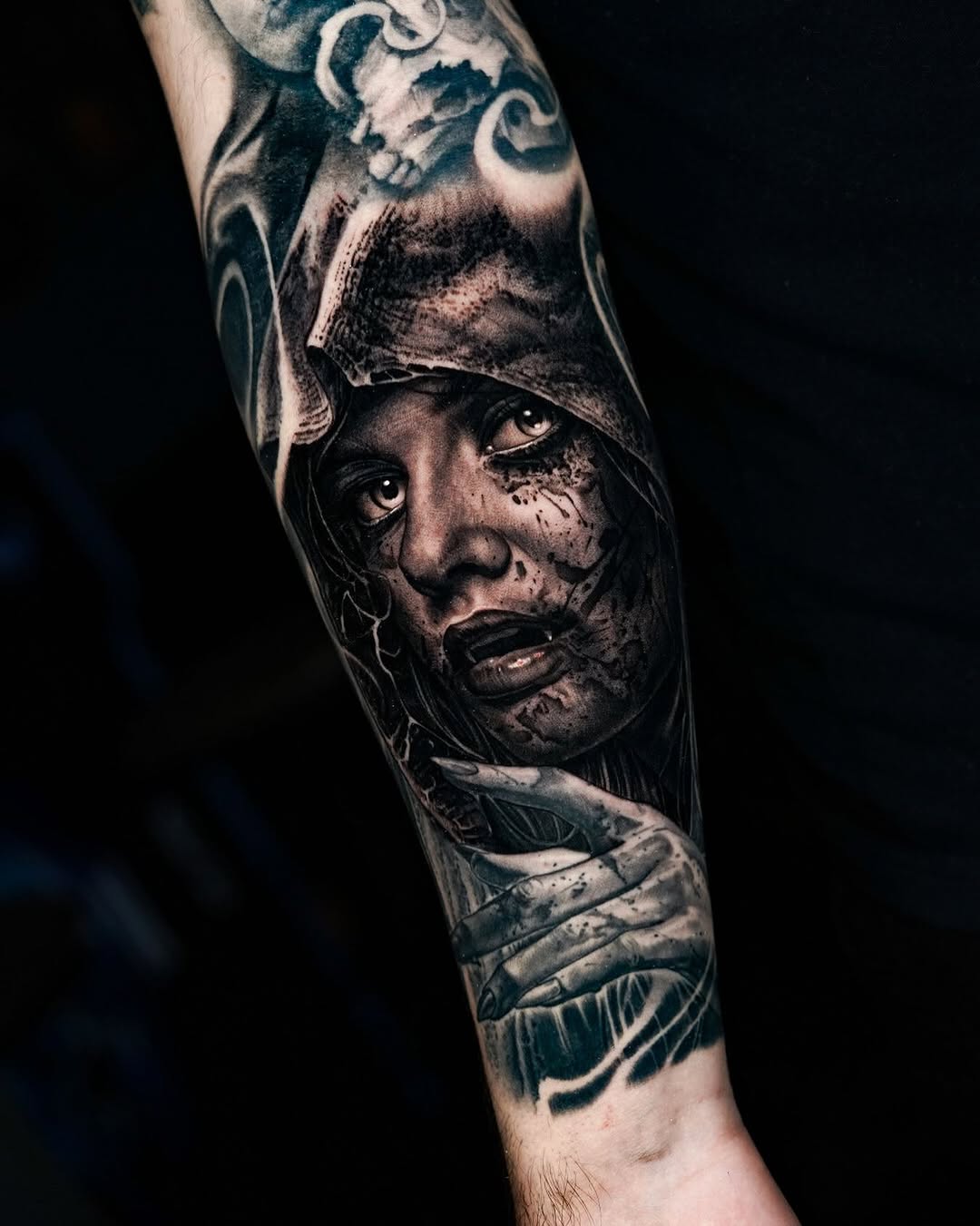 jakerosstattoos