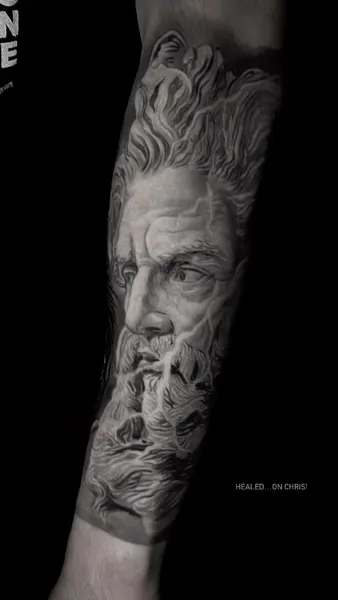 Javier Eastman