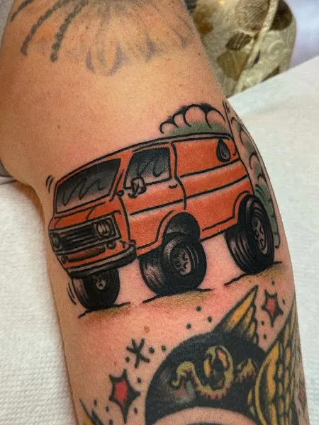 lindseebeetattoo