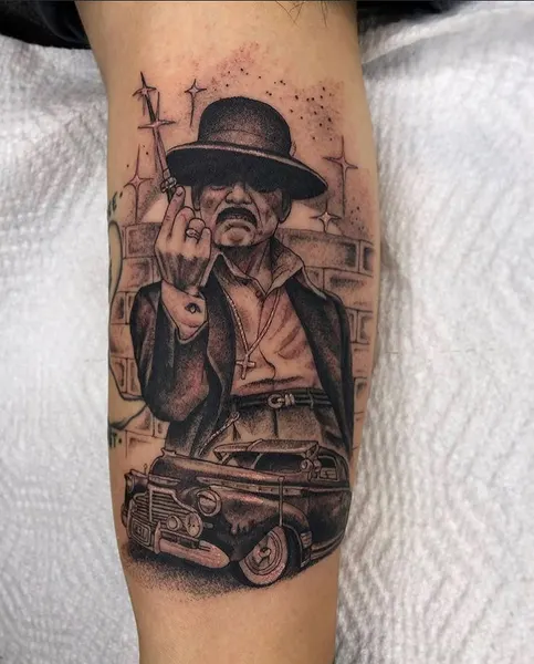 Full Circle Tattoo