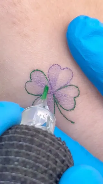 tattooist_arar