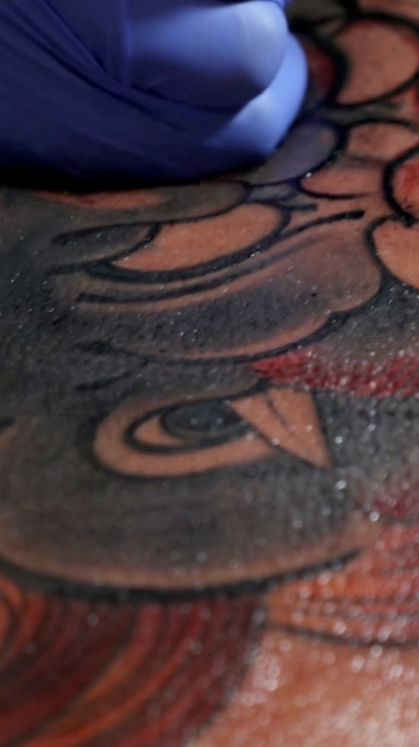 Full Circle Tattoo