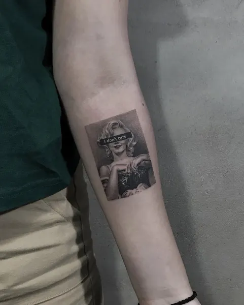 tattooist_bk