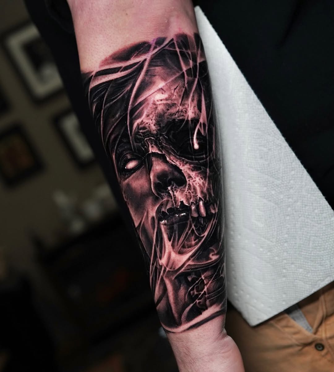 jakerosstattoos