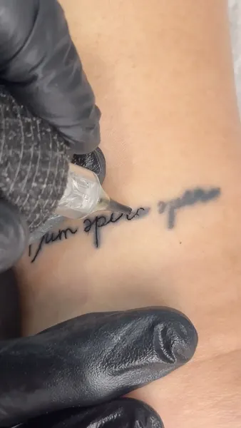 tattooist_arar