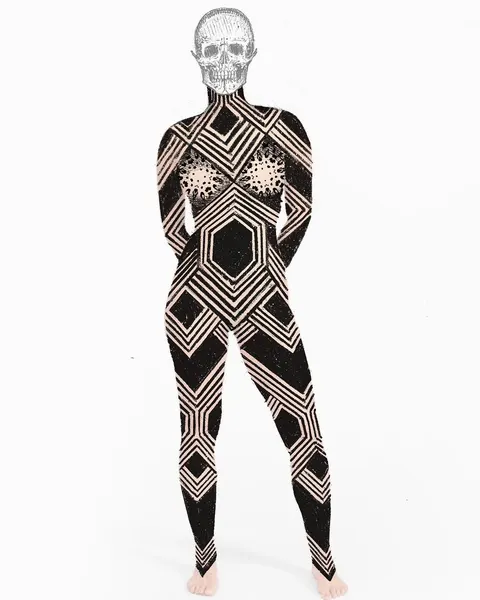black_casket