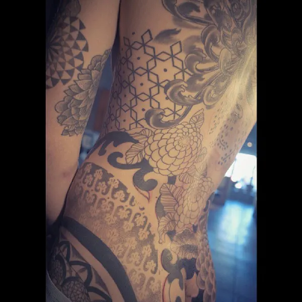 Full Circle Tattoo