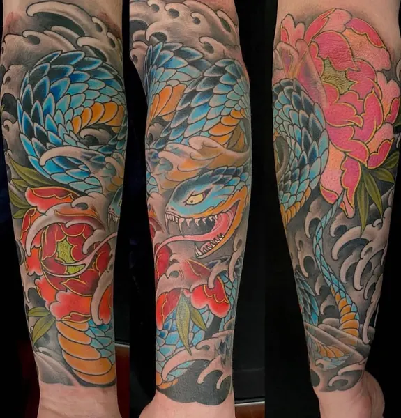 Full Circle Tattoo