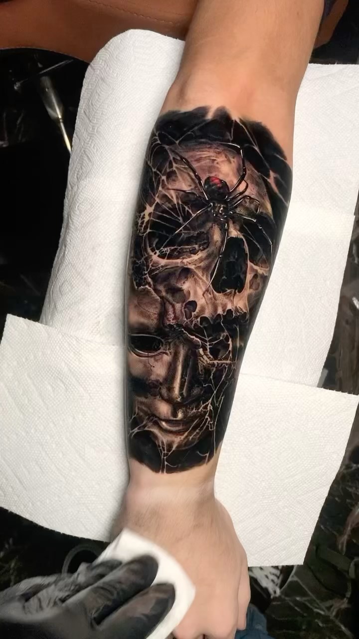 jakerosstattoos