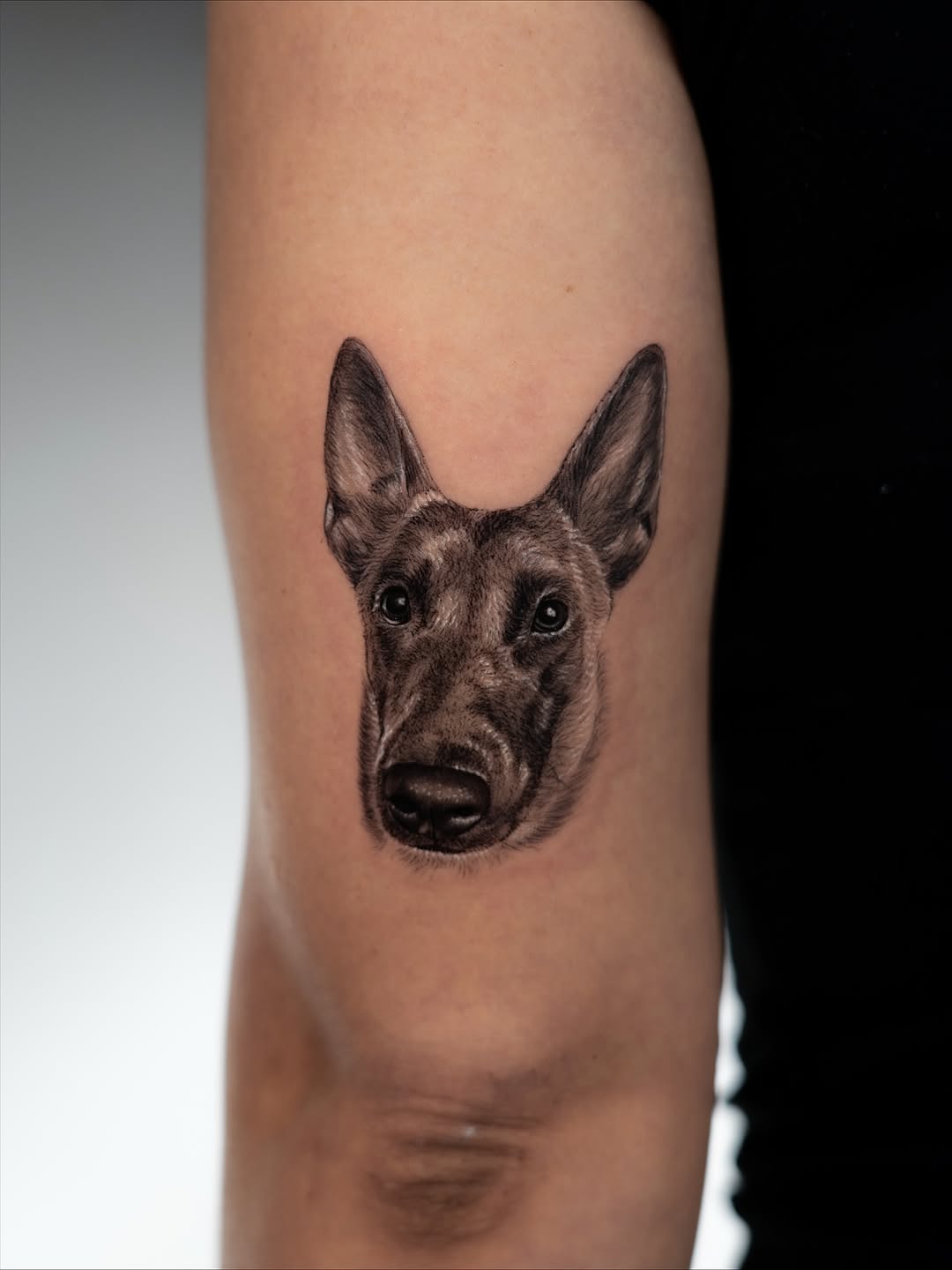 lewis.tattoo