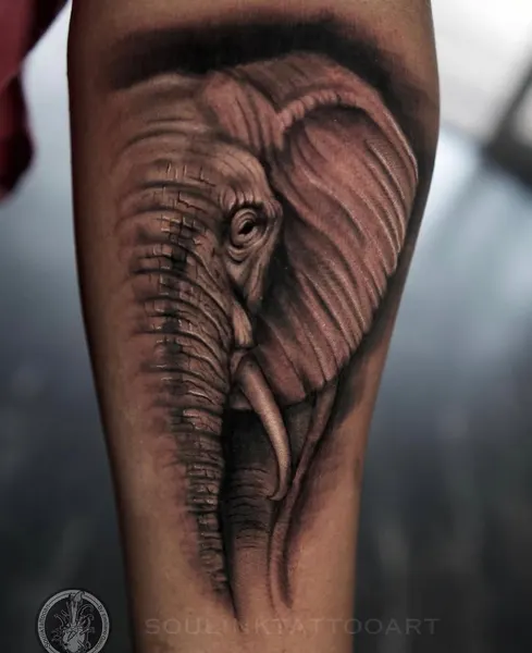 Full Circle Tattoo