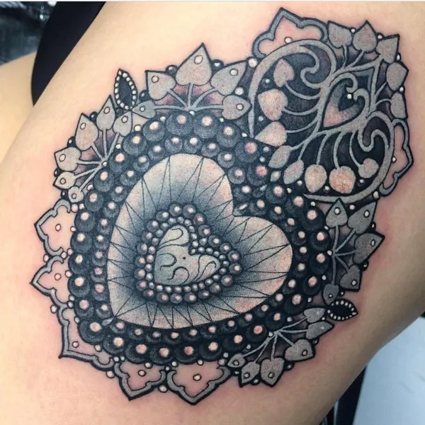 Full Circle Tattoo