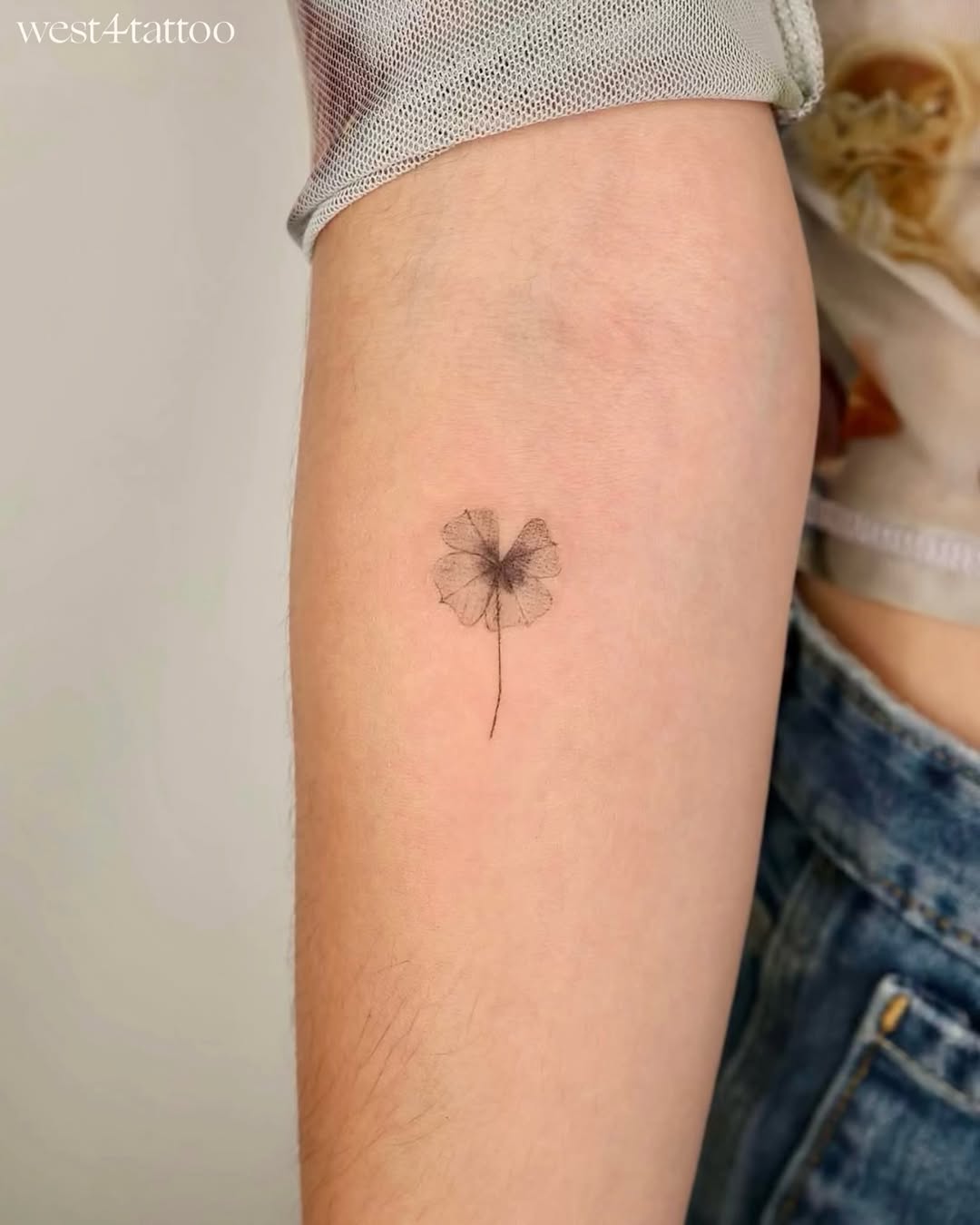 점, 거미, 바늘, 뿌리, Animal, Nature, 개미, 단풍잎, 데이지, 민들레, 오징어, 초소형 타투, 작은 타투, 게자리, 야생화, 해파리, 무당벌레