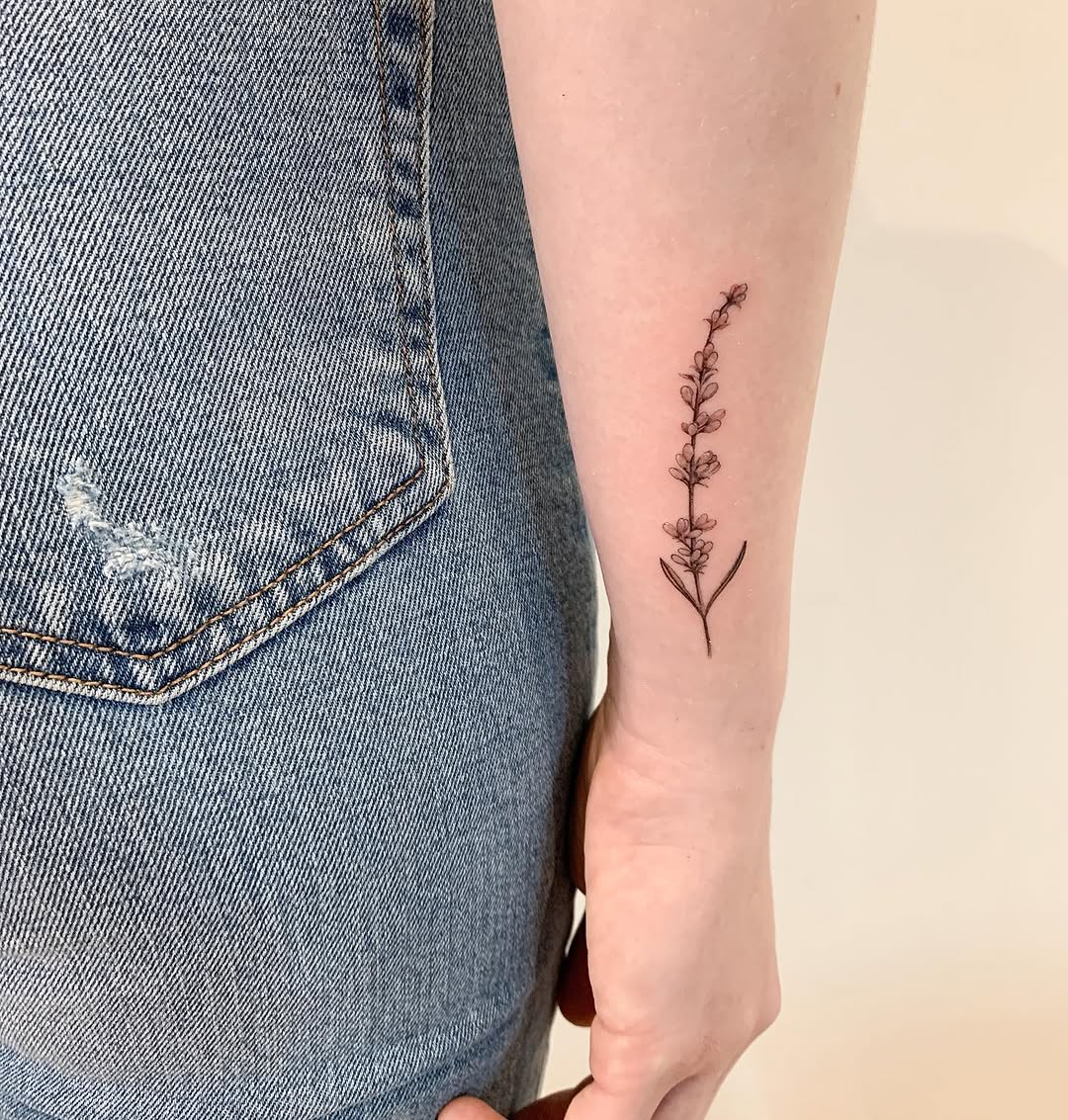Flower, Lettering