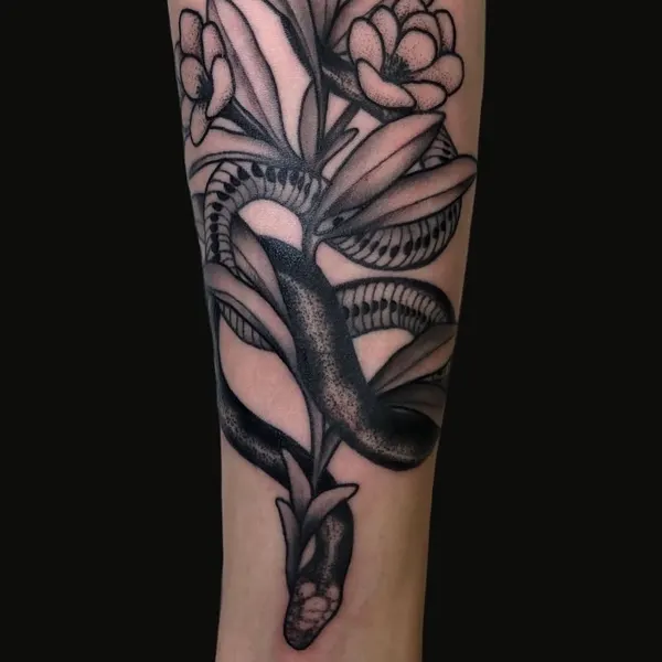 Ink and Dagger Tattoo