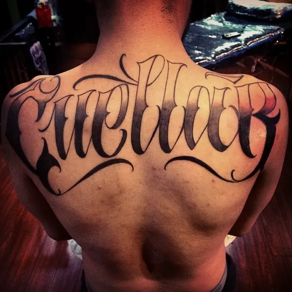 Lettering, 이름, 치카노, 가족 이름