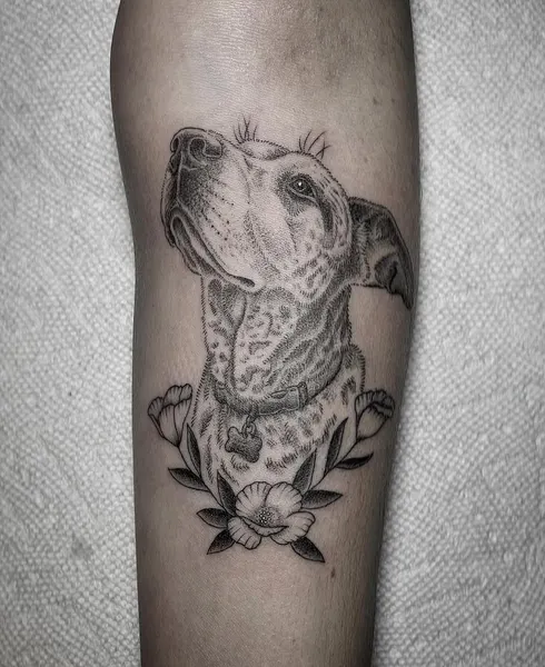Full Circle Tattoo