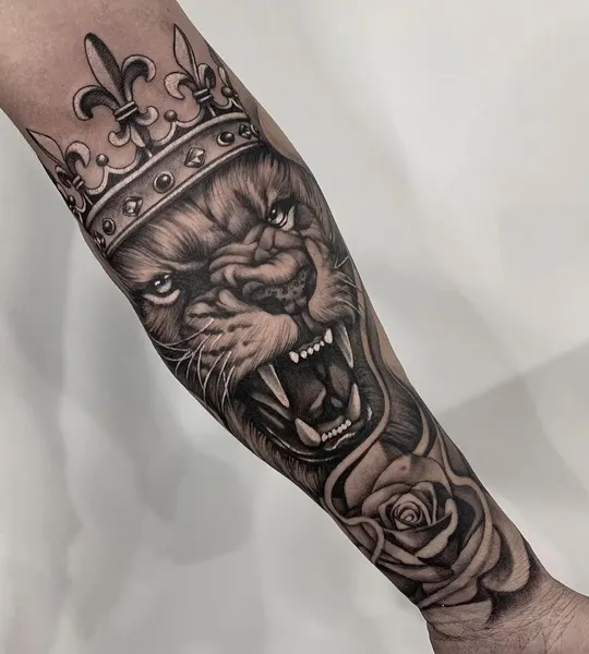 Tiger, 왕관